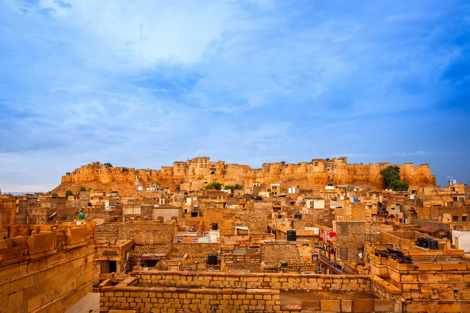 Golden-Fort-of-Jaisalmer-India