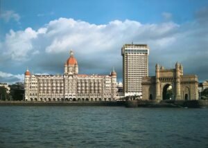 Bollywood Beginnings: Discover Mumbai Before Embarking on the Deccan Odyssey