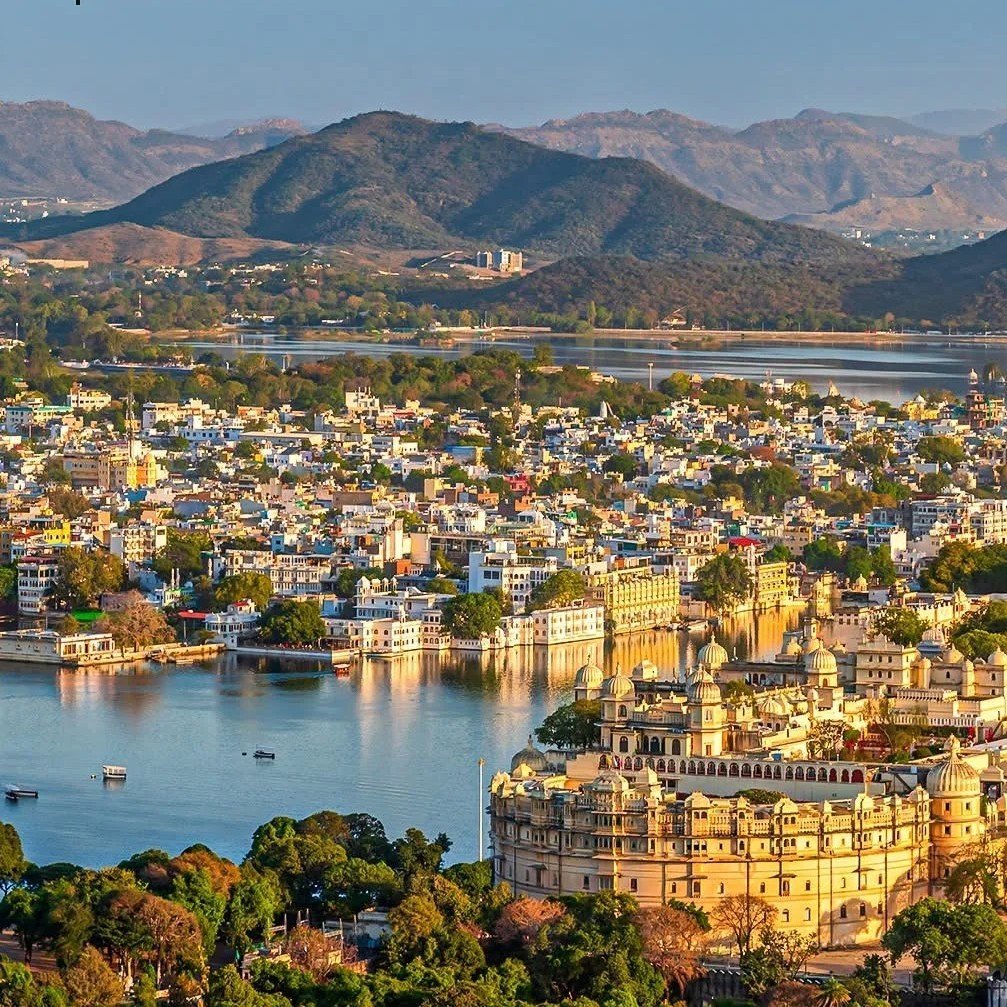 The Enchanting Lakes of Udaipur: Rajasthan’s Venice of the East