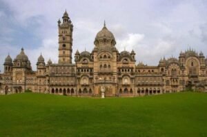 Luxury Train India with Excursions: The Grand Deccan Odyssey Experience 2026